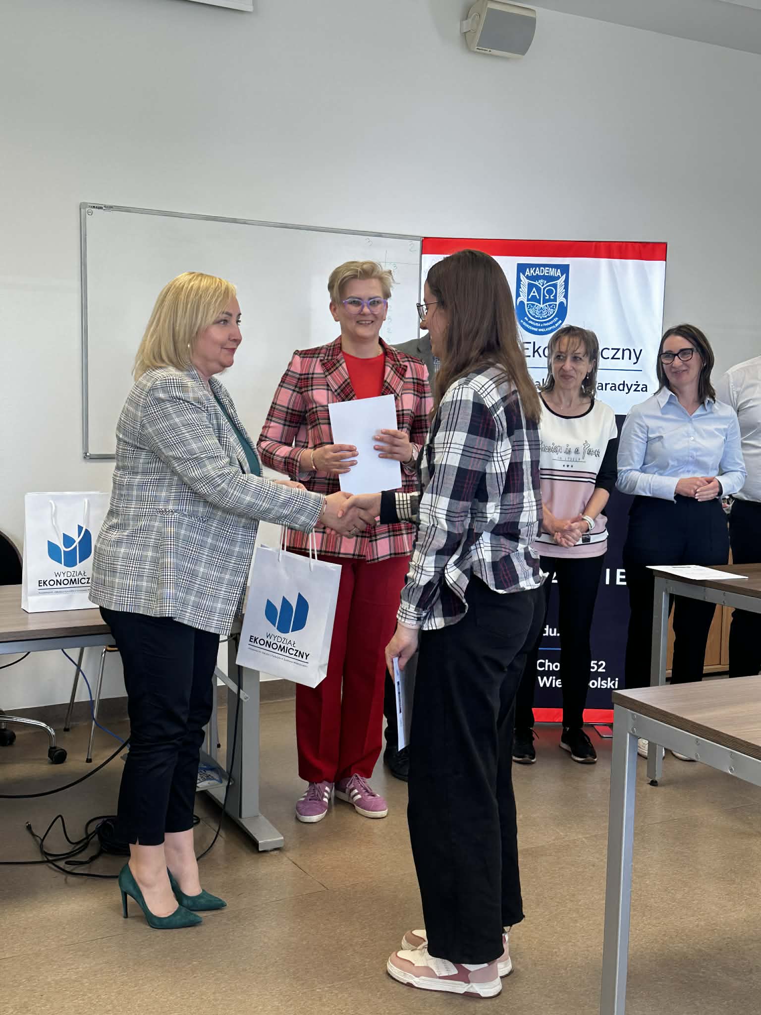 messenger_creation_2cda4131-d845-4b9a-98b9-a8121bf8cb8b