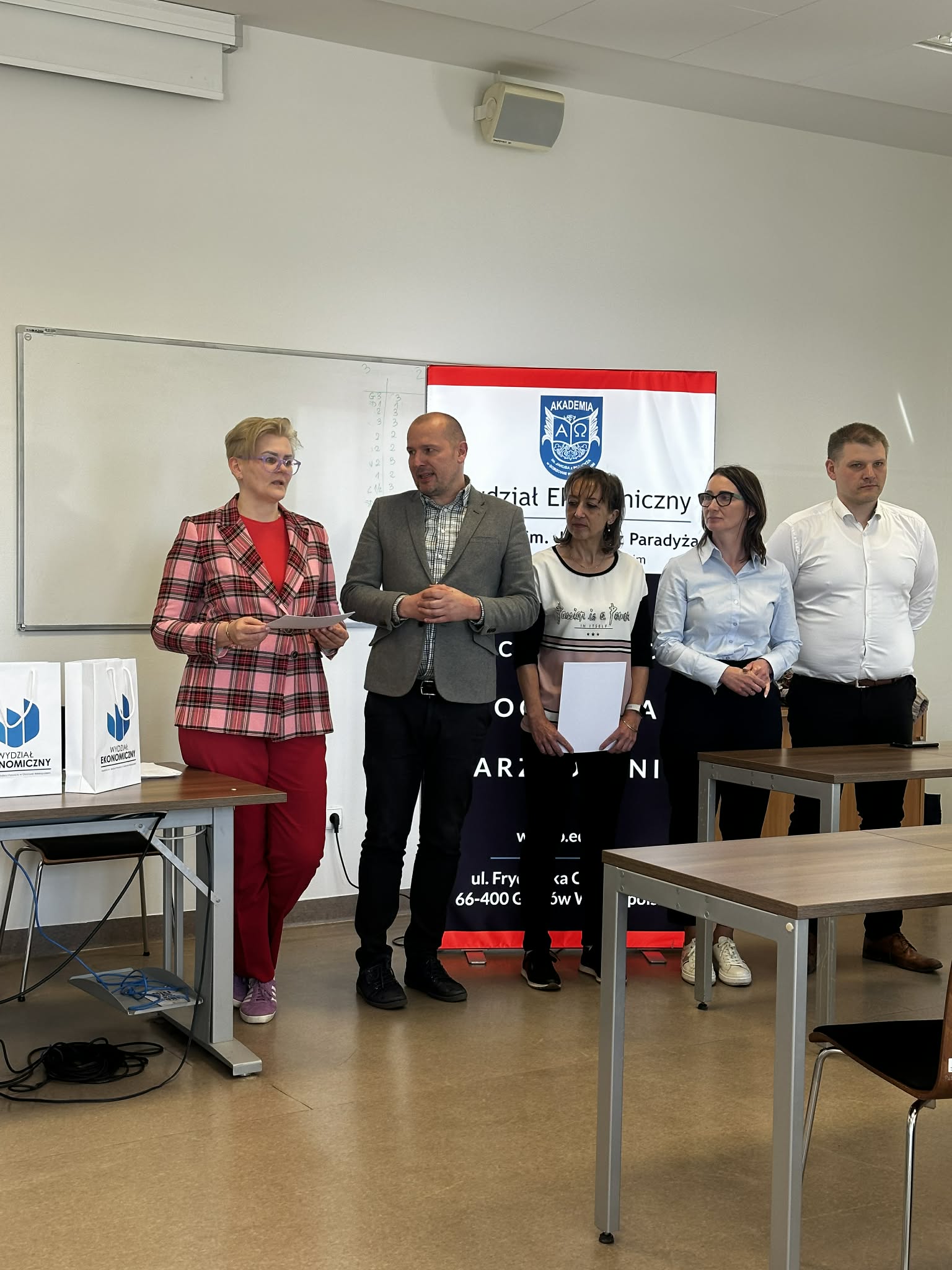 messenger_creation_cb1c32f9-2f3f-4edc-aa9f-b96629d0b568